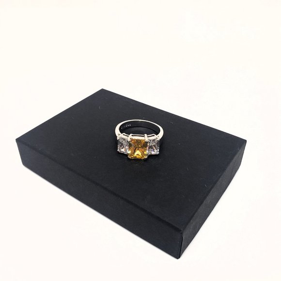 Simulated Yellow & Clear 3 Gemstone 925 FAS Sterling Silver Ring Size 7 - Picture 4 of 9